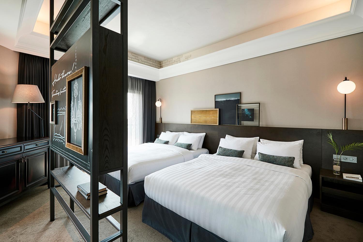 The Suites Hotel Jeju Seogwipo Esterno foto